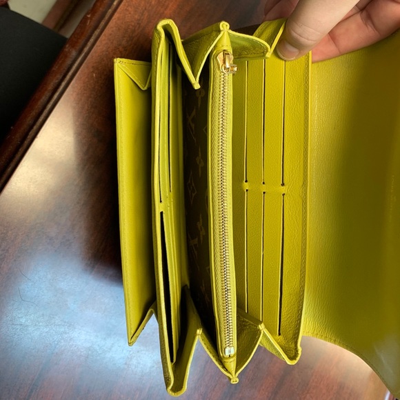 Louis Vuitton Elysee Wallet Mono - Picture 2 of 9